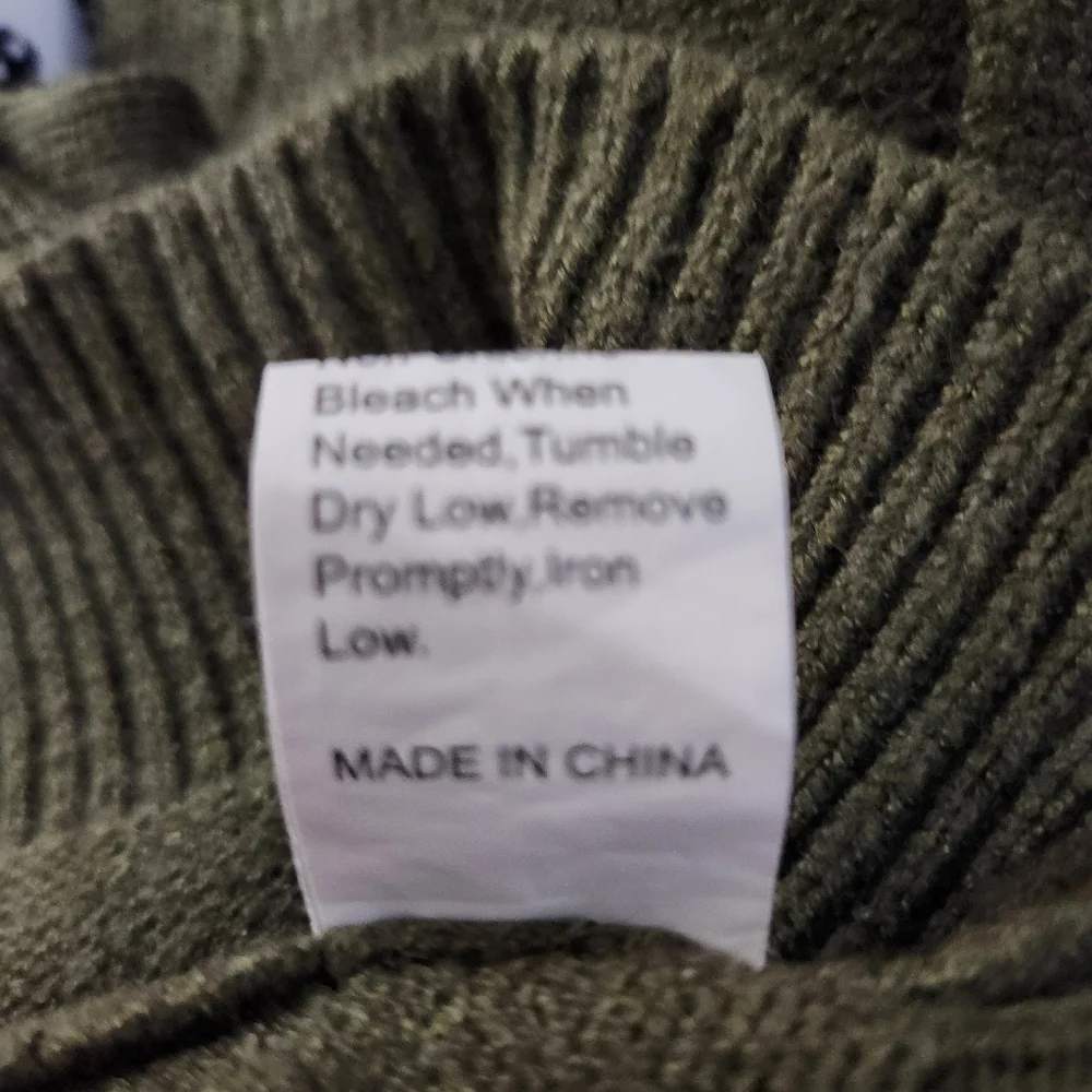 Shein Womens |XL| Olive Green Mushroom Embroidered Cropped Knit Vest - Picture 6 of 6